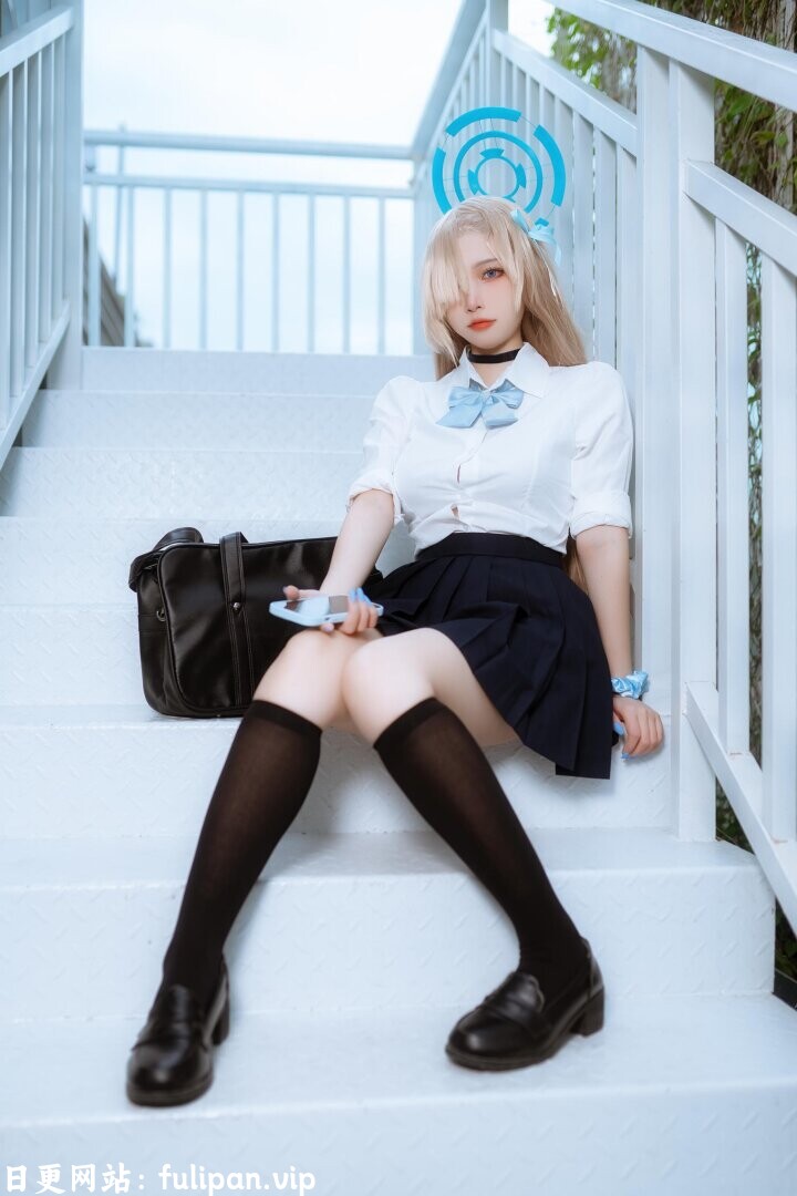 二佐Nisa 蔚蓝档案 一之濑明日奈 学生制服[23P 264M]