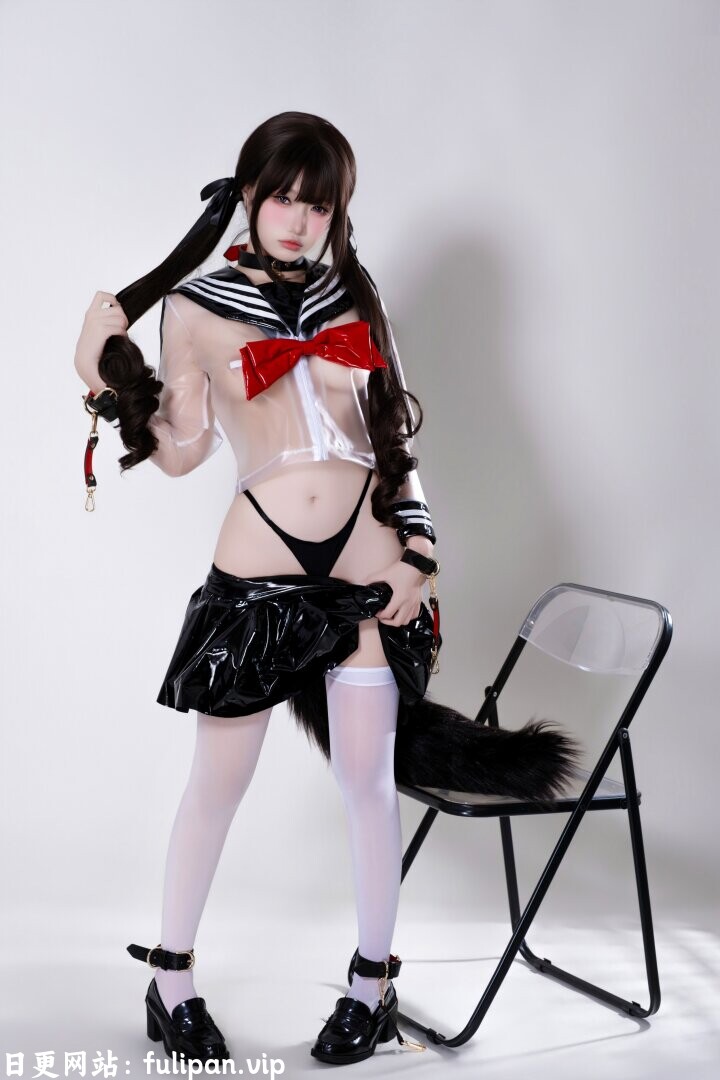 柒柒要乖哦 兽尾透明JK[112P 1V 1.8G]