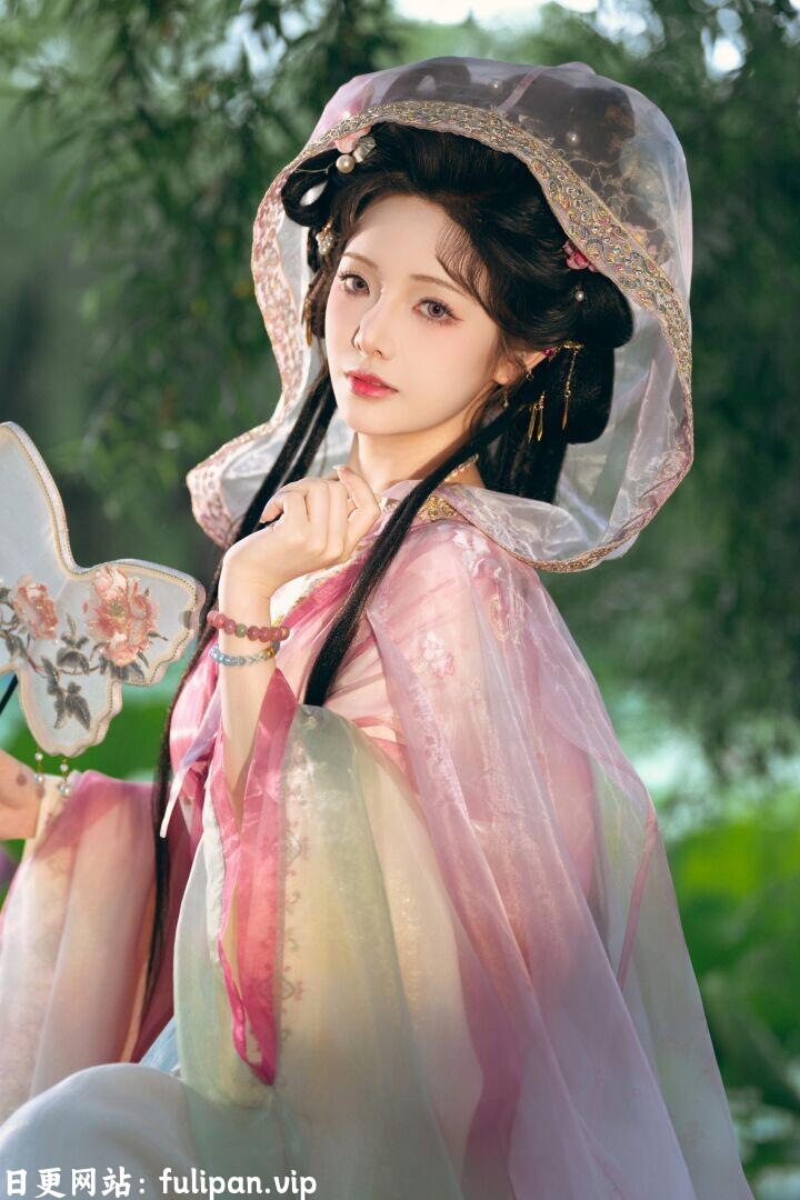 雯妹不讲道理 祝您中秋快乐owo[20P 156M]