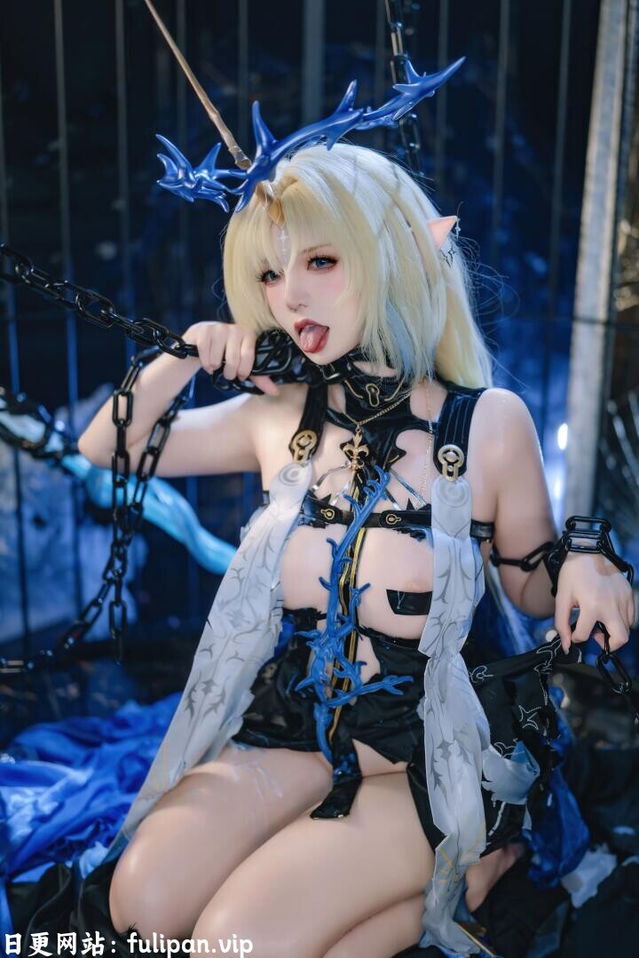 阿薰kaOri 鸣潮-芙露德莉斯[130P 10V 3.1G]