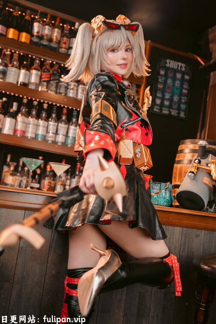 Peachmilky 绝区零-柏妮思·怀特[33P 239M]