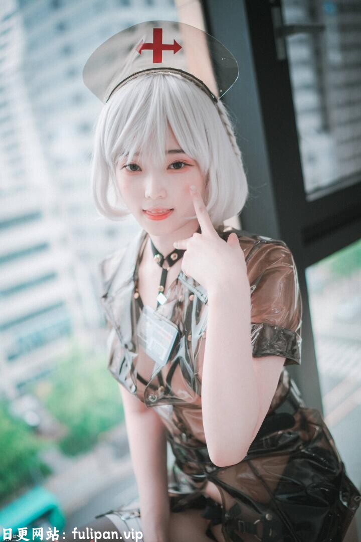 DJAWA Bambi (밤비) 黑色透明胶衣 情趣护士[93P 1.06G]