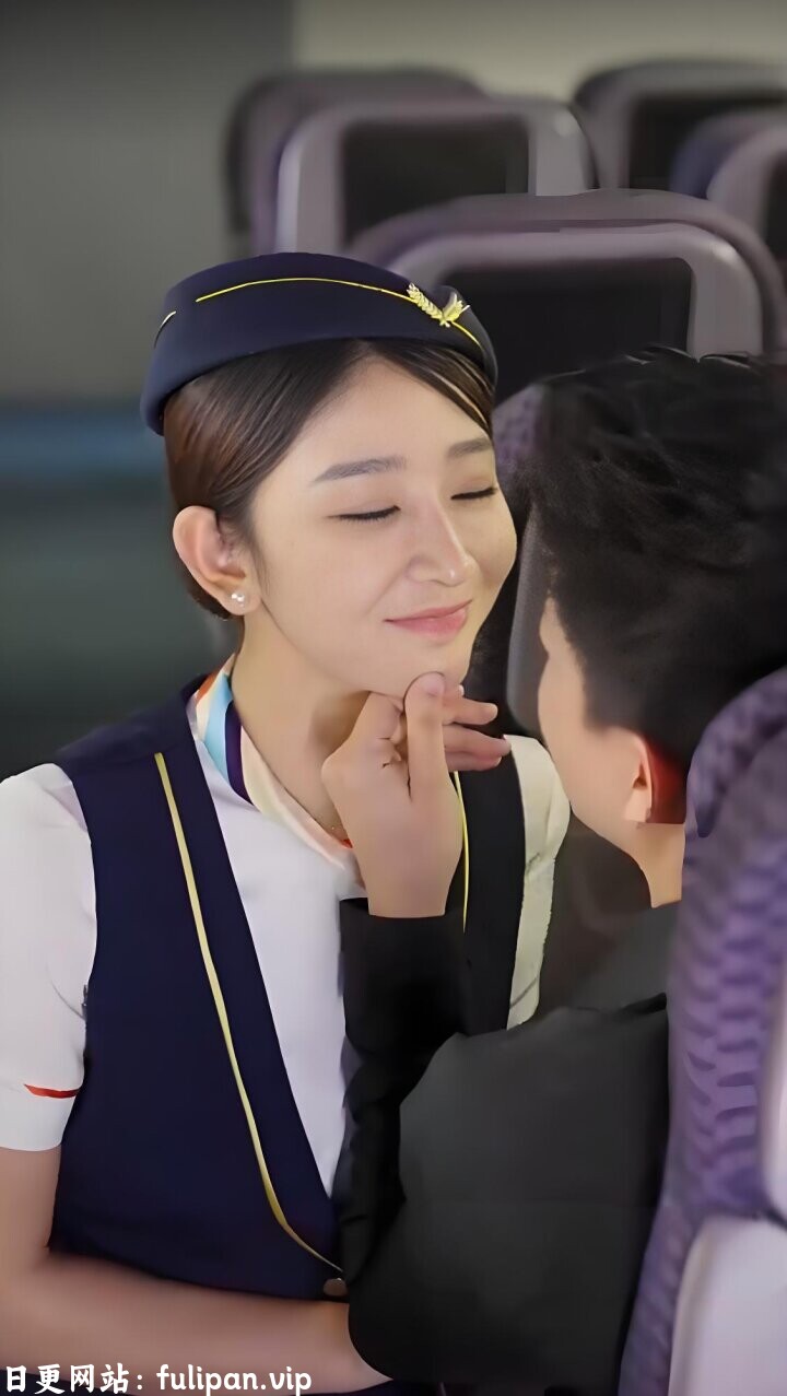 酒吧迷情&空姐老婆太诱人 (100集) 擦边剧