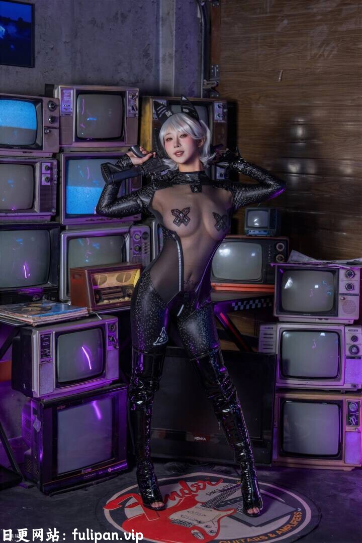 云溪溪 奶桃-猫影[90P 1V 1.8G]
