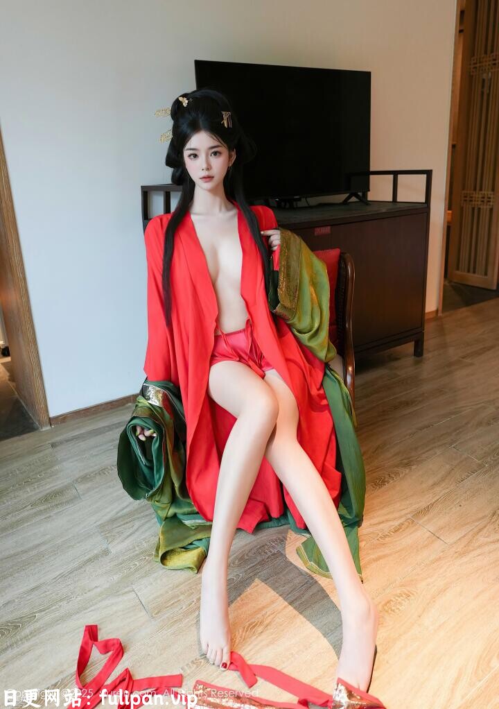 秀人网 NO.10126 雪糕CiCi 红绿古风汉服[69P 863M]